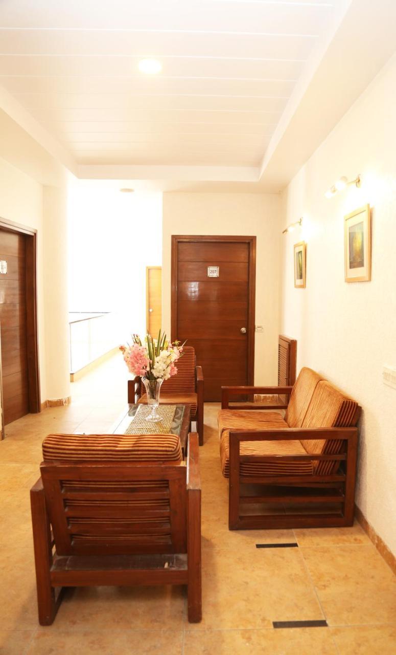 Hotel H26 Chandīgarh Dış mekan fotoğraf