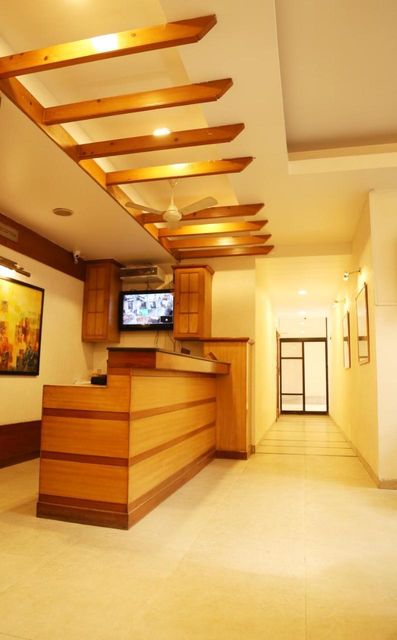 Hotel H26 Chandīgarh Dış mekan fotoğraf