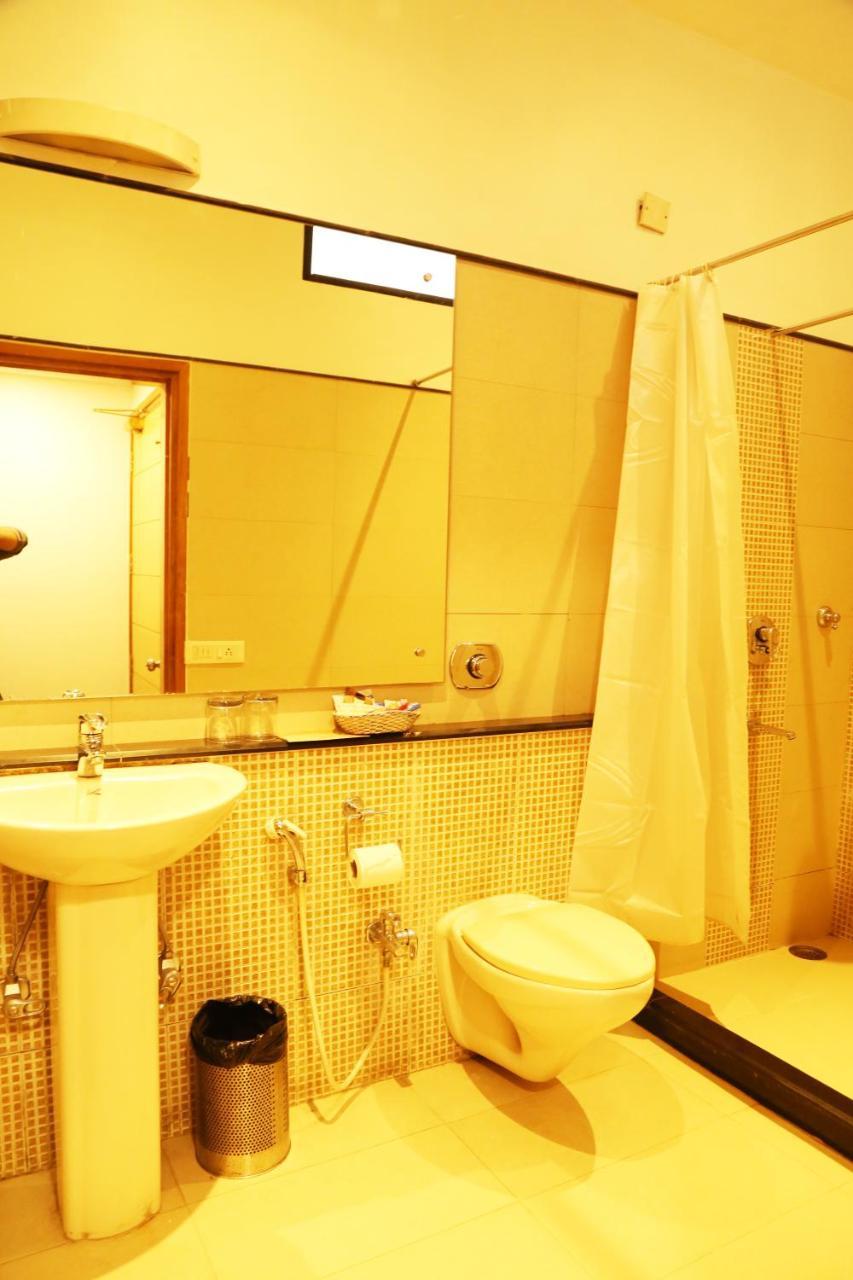 Hotel H26 Chandīgarh Dış mekan fotoğraf