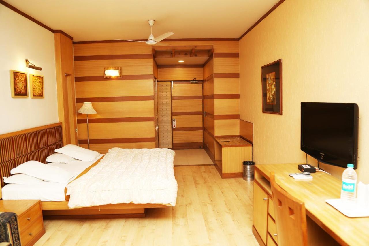 Hotel H26 Chandīgarh Dış mekan fotoğraf
