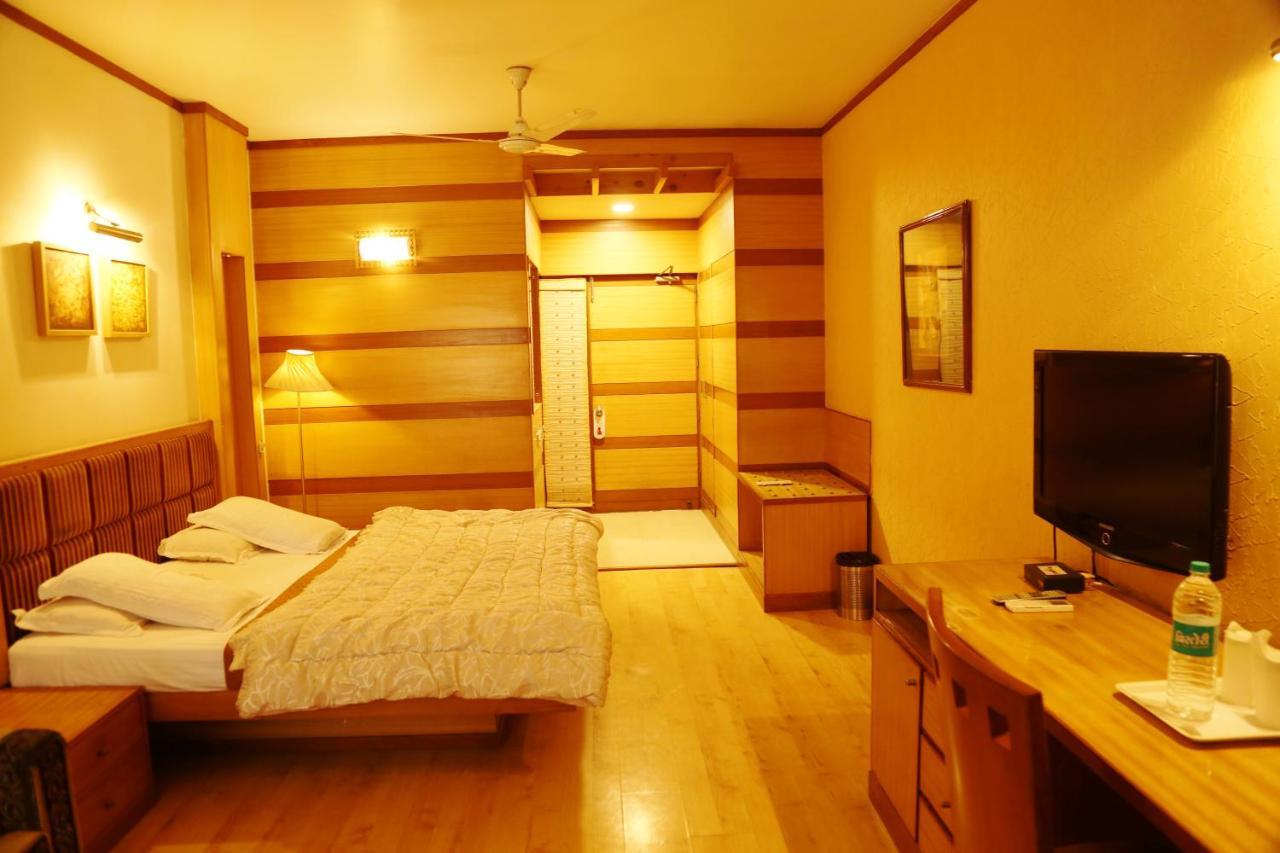 Hotel H26 Chandīgarh Dış mekan fotoğraf