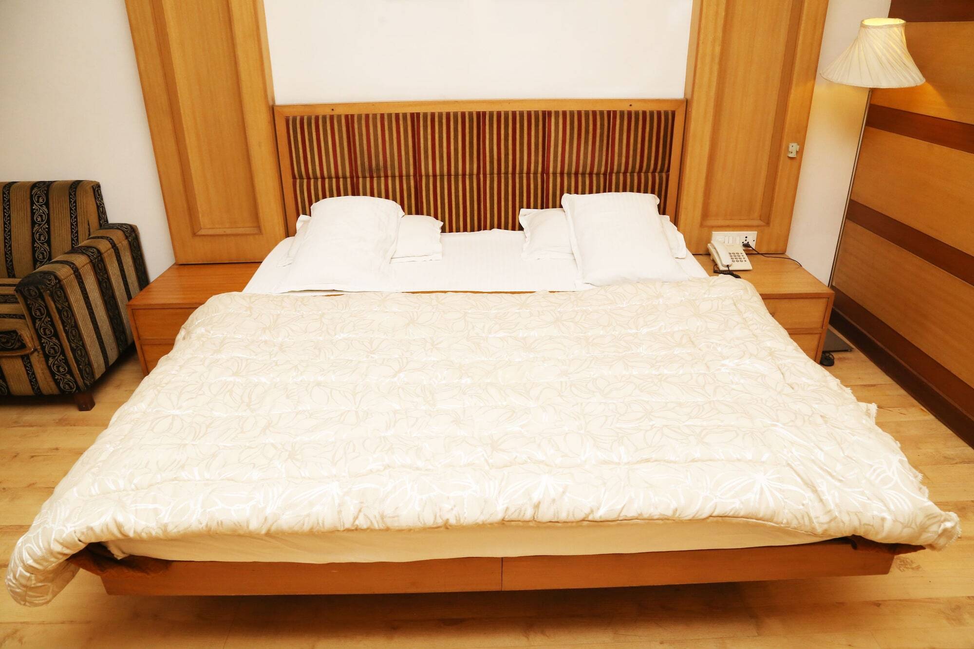 Hotel H26 Chandīgarh Dış mekan fotoğraf